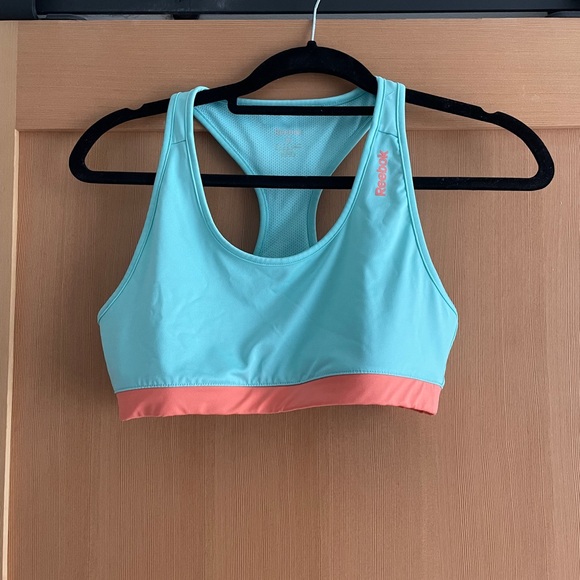🌞 Contrast Hem Sport Bra - Picture 1 of 2